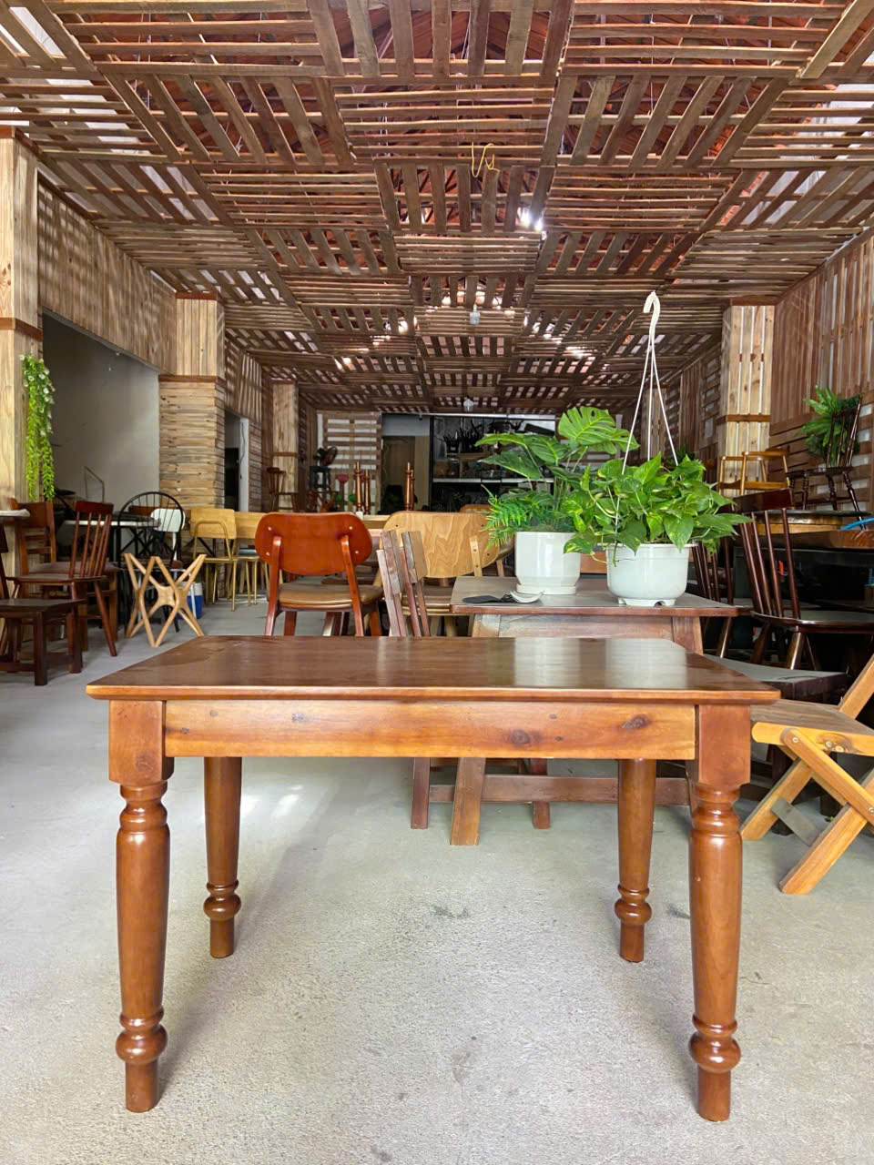 BÀN TRÀ GỖ
